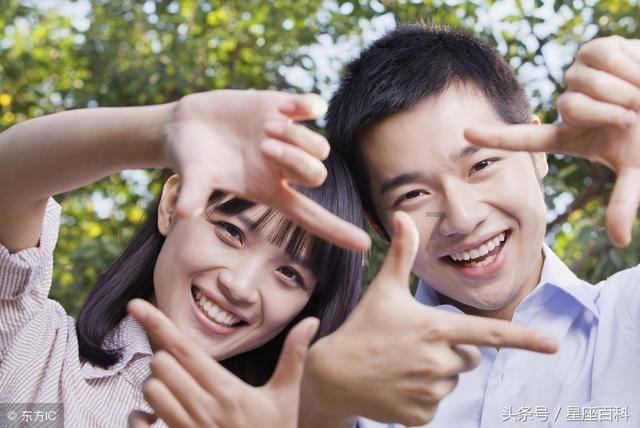 计算下面各图形的体积一个圆柱形高是6.5求它的体积